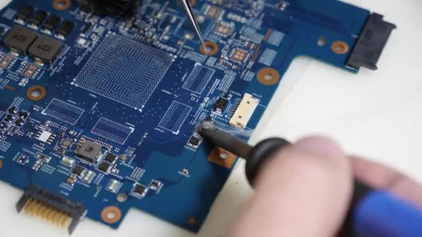 Soldering Computer Board Laptop Repair Computer Service — Vídeo de stock