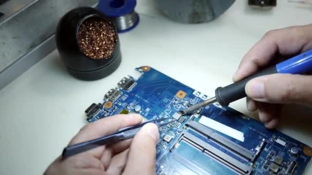 Soldering Computer Board Laptop Repair Computer Service Capacitor Repl — Wideo stockowe