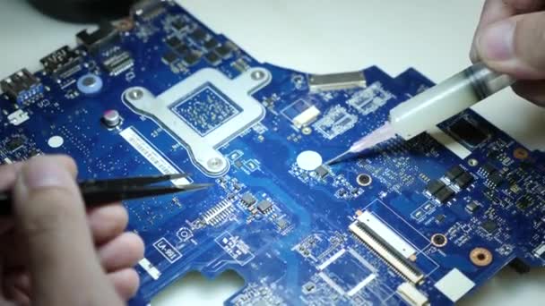 Soldering Computer Board Laptop Repair Computer Service Transistor Rep — Stock Video