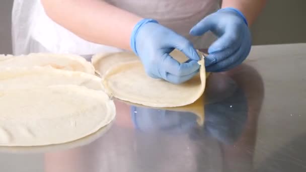 Decomposition Dough Further Preparation Pancakes Work Kitchen Home Cooking — Vídeo de Stock