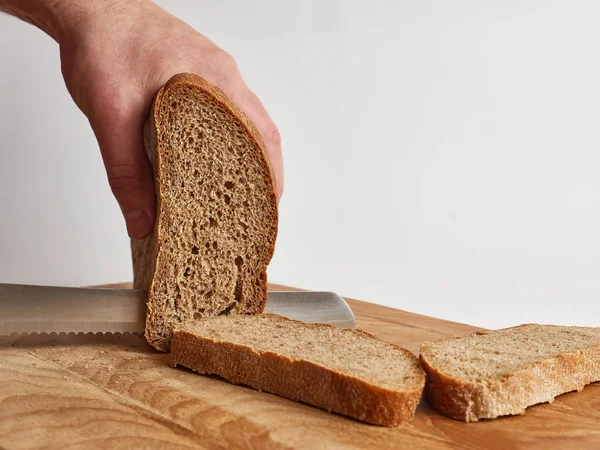 Gesneden Brood Een Houten Plank — Stockfoto