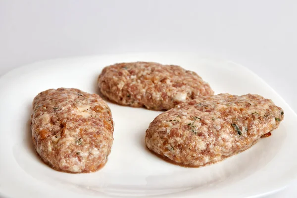 Raw Cutlets Minced Meat White Plate — Stockfoto