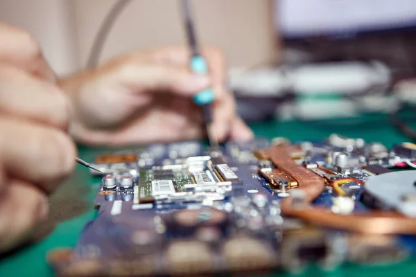 Repair Motherboard Testing Carried Out Repair Maintenance Computers — Foto de Stock