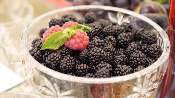 Bowl Filled Ripe Blackberries Buffet Table Design — Stockvideo