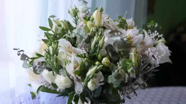 Beautiful Wedding Bouquet Table Window Preparation Wedding — Vídeos de Stock