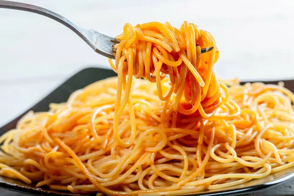 Spaghetti Wound Fork Close — Zdjęcie stockowe