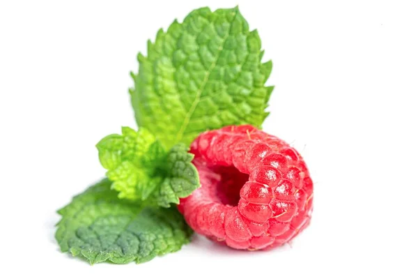 Raspberry Berry Mint Leaves Close White — Stock Photo, Image