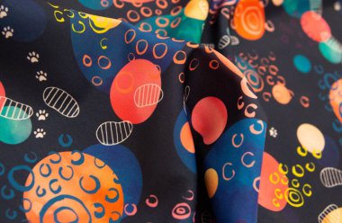 Prenses Muhteşem Tasarım Yarışması İlk 10 Galibiyeti ile Ay 'a iniş,