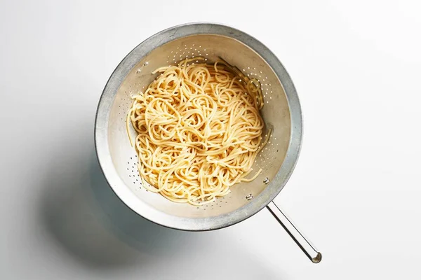 Pasta Espaguetis Recién Cocida Colador — Foto de Stock