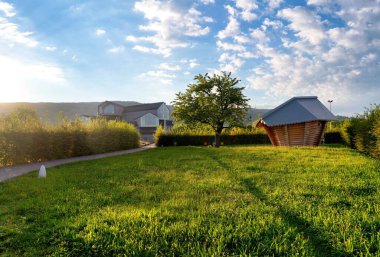 Mimarlık ve tasarım müzesinde gündoğumunda rüya gibi bir sabah.