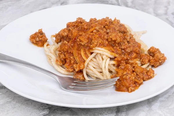 Spaghetti Bologneze Served Plate — Zdjęcie stockowe