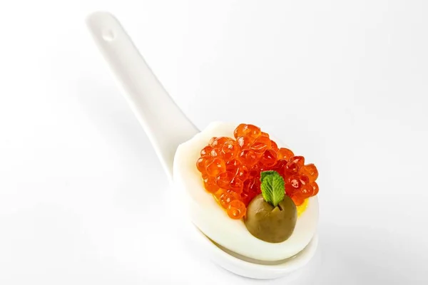 Red Caviar Canape Egg Olive White Spoon — ストック写真