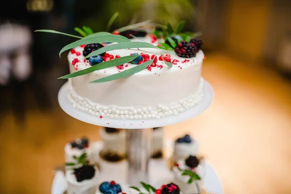 Top Of The Wedding Cheese Cake With Berries