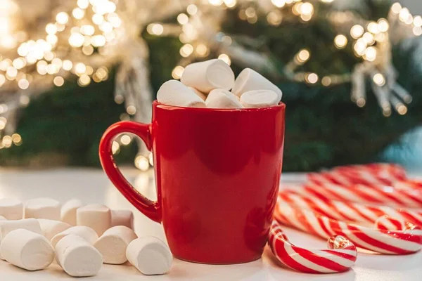 Red Mug Cocoa Marshmallows Christmas Background — Stock Photo, Image