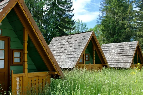 ŞAHUL ARHITECTURES. DESIGN İÇİN İÇİN. Binanın.. 