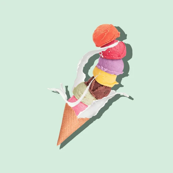  LIFESTYLE. ILLUSTRATION. COLORED ILLUSTRATION. DELICIOUS ICE CREAM. COLORED BACKGROUND.