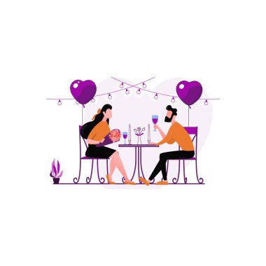 Çift romantik bir akşam yemeği yiyor..