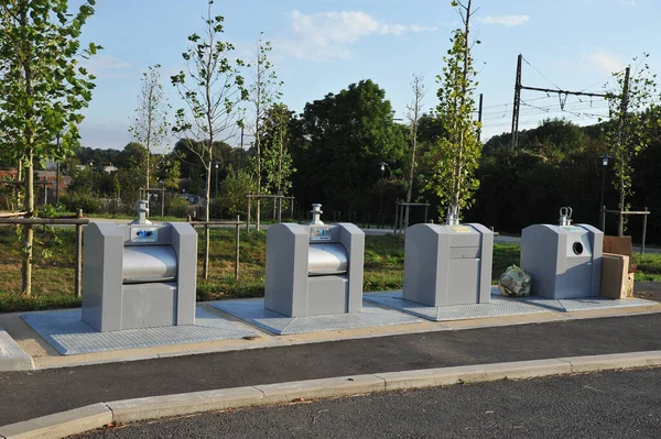 public bins for the selective sorting of waste