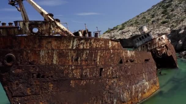 Close Aerial Video Shipwreck — Vídeo de Stock