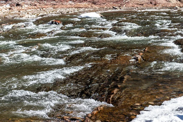 Naturaleza Ucrania Occidental Montañas Ríos Bosques Refugio Para Refugiados Guerra — Foto de Stock