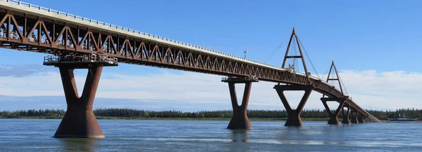 Deh Cho Bridge Mackenzie River Canadian Northwest Territories — Zdjęcie stockowe