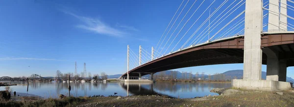 Панорама Нового Моста Питт Ривер — стоковое фото