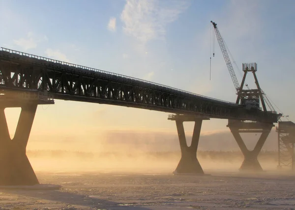Зимний День Время Строительства Моста — стоковое фото