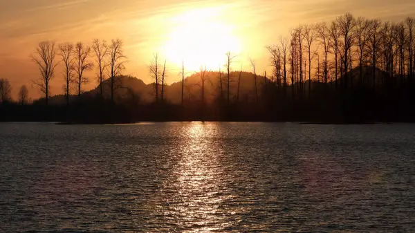 Golden Sunset Wrinkled Lake — Photo