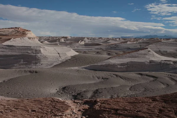 Arjantin 'in kuzeybatısında eşsiz bir sünger taşı tarlası.