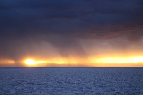 Tempesta Deserto Piatto Sale Tramonto — Foto Stock