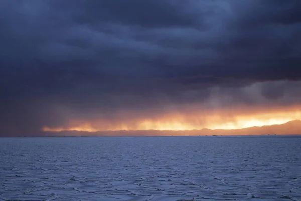 Storm Salt Flat Desert Sunset — Foto Stock