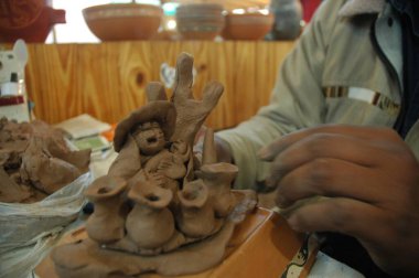 Arjantin 'in kuzeyinden zanaatkarların elleri