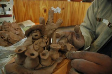 Arjantin 'in kuzeyinden zanaatkarların elleri