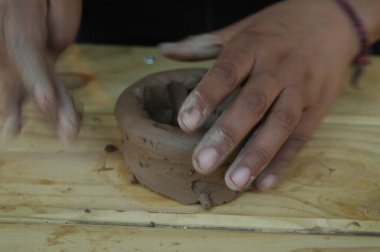 Arjantin 'in kuzeyinden zanaatkarların elleri