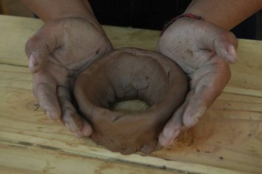 Arjantin 'in kuzeyinden zanaatkarların elleri