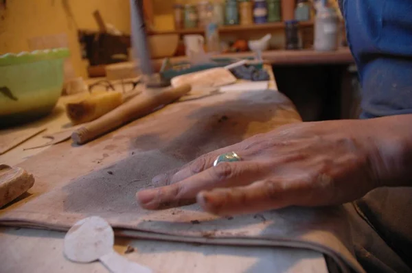 Руки Ремесленников Севера Аргентины — стоковое фото