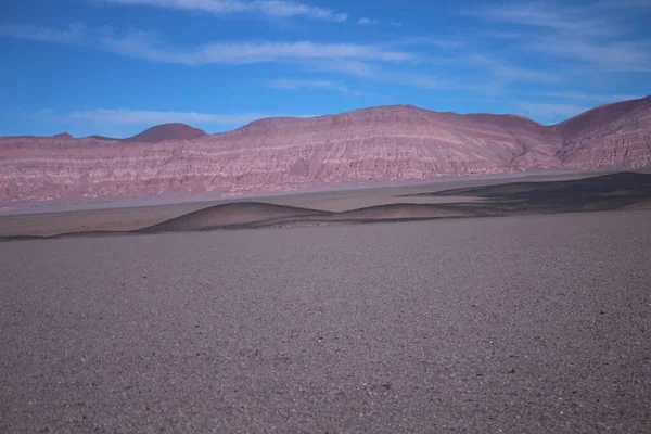 Arjantin Puna 'nın inanılmaz volkanik ve çöl manzarası