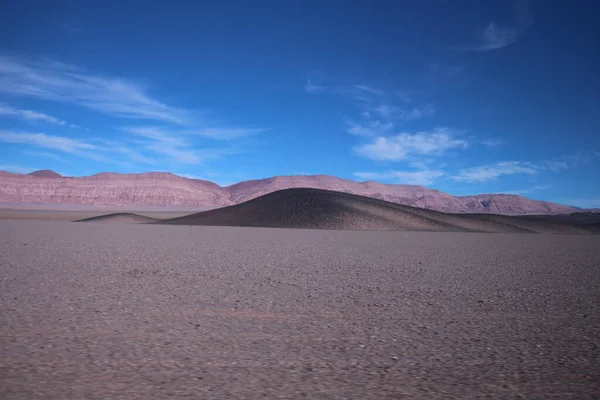 Arjantin Puna 'nın inanılmaz volkanik ve çöl manzarası