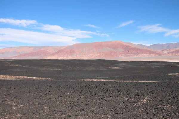 Arjantin Puna 'nın inanılmaz volkanik ve çöl manzarası