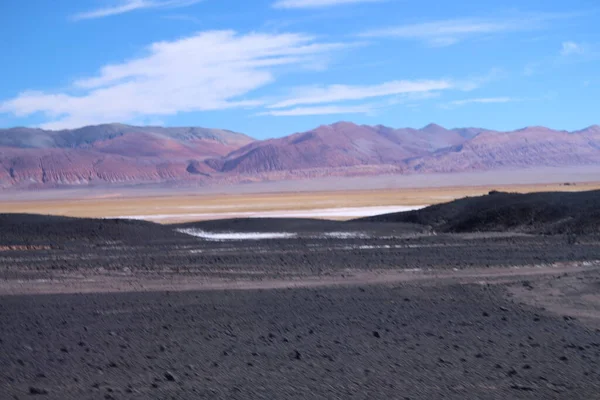 Arjantin Puna 'nın inanılmaz volkanik ve çöl manzarası