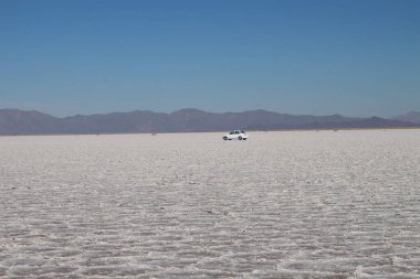Arjantin 'in kuzeybatısında güneş doğuyor.