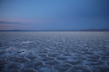 Arjantin 'in kuzeybatısında güneş doğuyor.