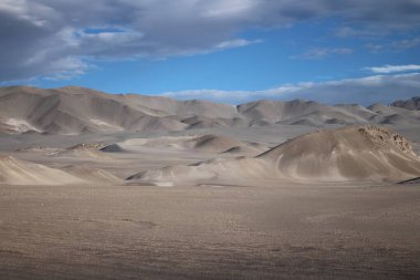 Arjantin Puna 'nın inanılmaz volkanik ve çöl manzarası