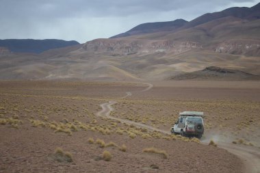 Arjantin Puna 'nın inanılmaz volkanik ve çöl manzarası