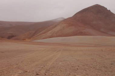 Arjantin Puna 'nın inanılmaz volkanik ve çöl manzarası