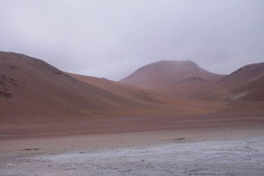 Arjantin Puna 'nın inanılmaz volkanik ve çöl manzarası