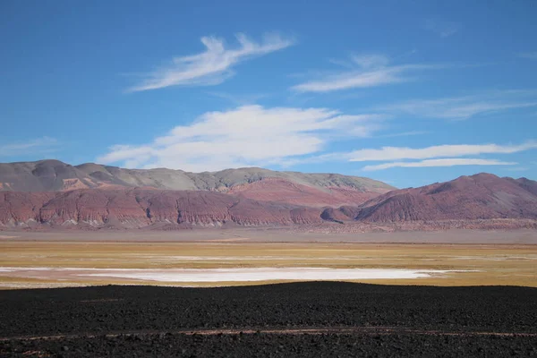 Unglaubliche Vulkan Und Wüstenlandschaft Der Argentinischen Puna — Stockfoto