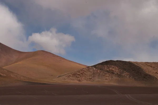 Unglaubliche Vulkan Und Wüstenlandschaft Der Argentinischen Puna — Stockfoto