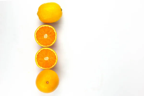 Juicy Oranges Sliced Line Isolated White Background Used Orange Juice — стоковое фото