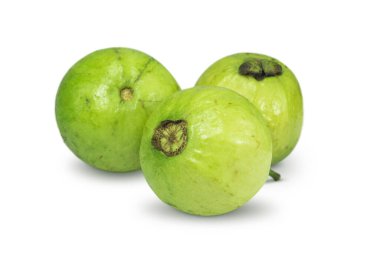 Guava meyveleri beyaz arkaplanda izole